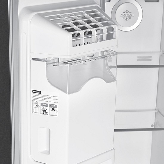 Side by side Samus SSX-670NFIDE, 513 L, Full No Frost, Afisaj LCD, Dozator apa si gheata, Clasa energetica E, Inox/laterale argintii